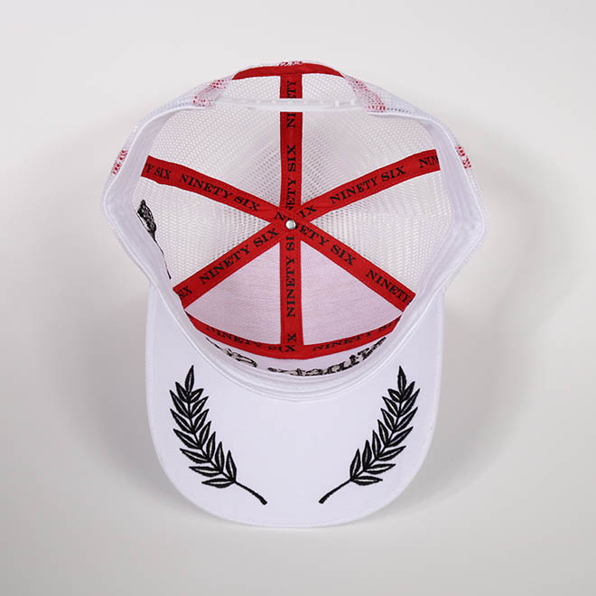 Custom 7 Panel Cotton 3D Embroidery Logo Under Brim Mesh Cap Trucker Hat