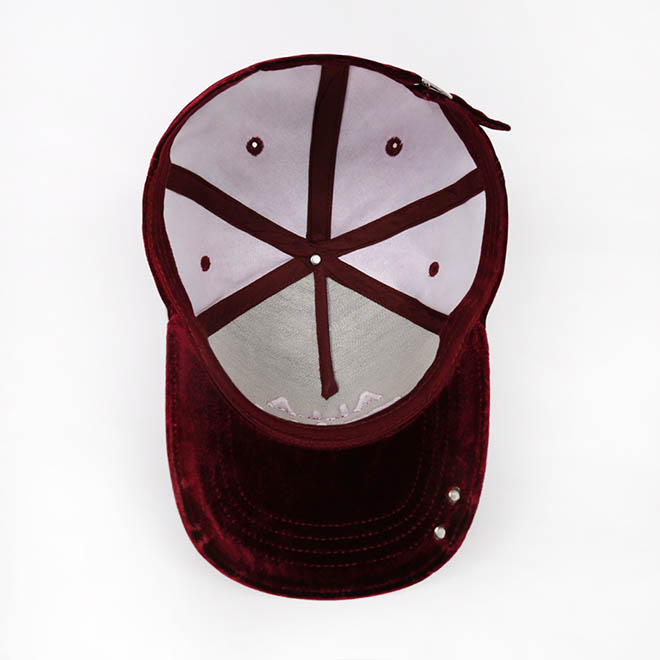 Custom Women 5 Panel Velvet 3D Embroidery Logo Curved Brim Baseball Cap