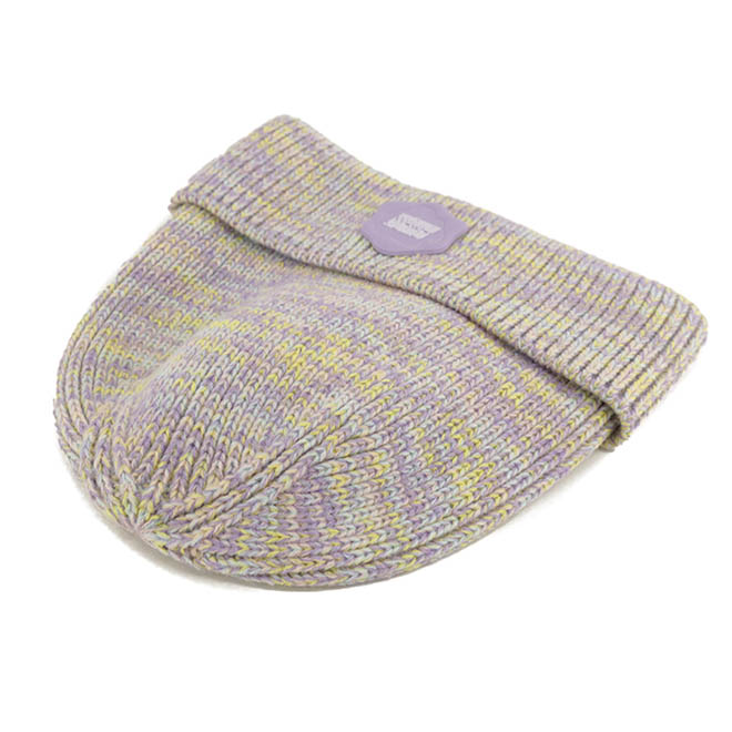 Custom Design Outdoor Women Rubber Patch Logo Knitted Cap Winter Hat